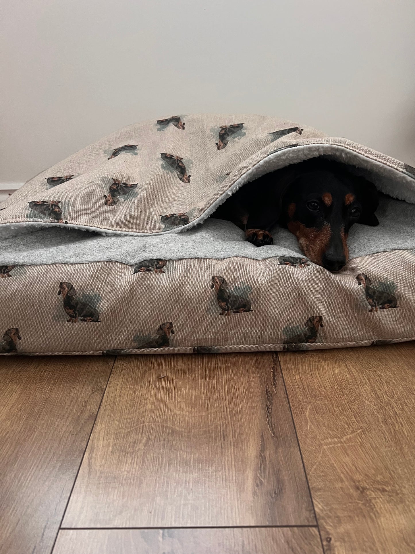 Waterproof Panel Crate Bed