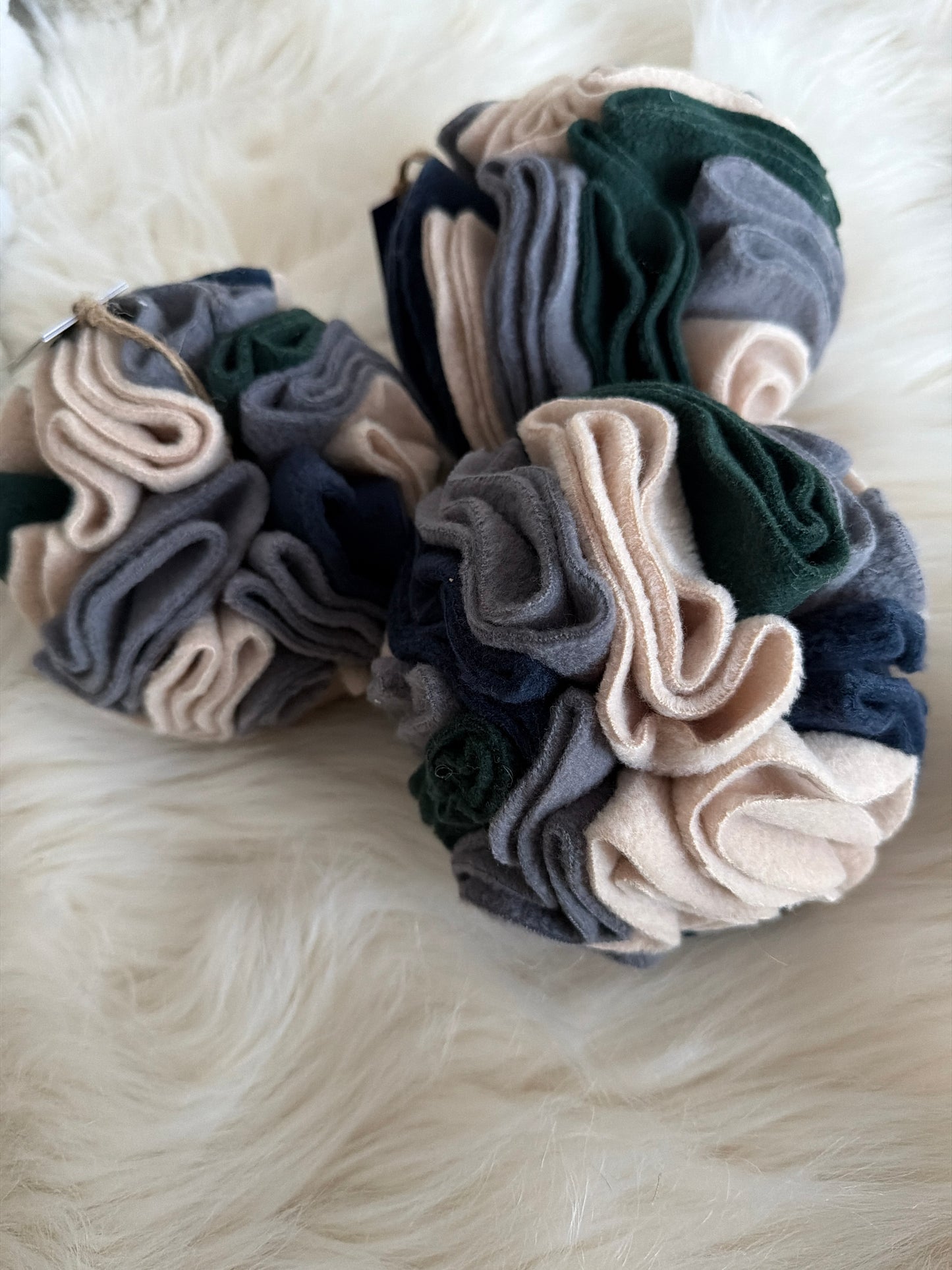 Snuffle Christmas Balls