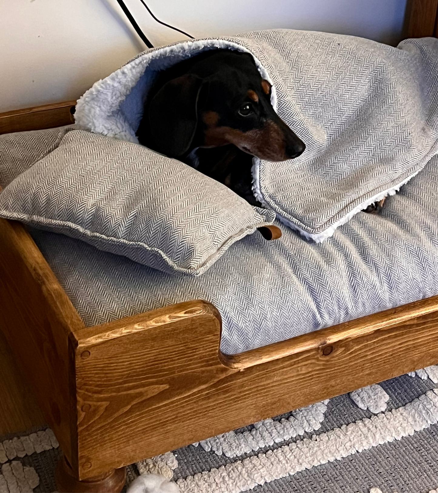 Bespoke crate sets, blanket and accessories