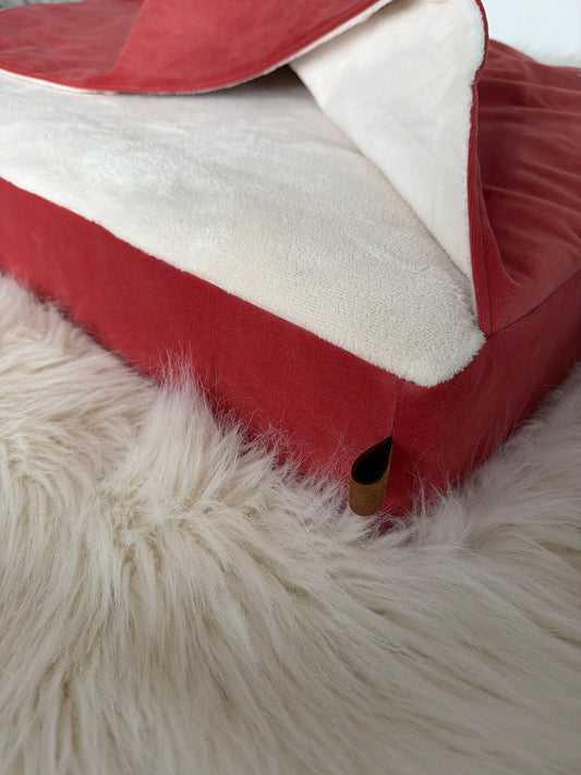 Orthopaedic Snuggle Bed Large