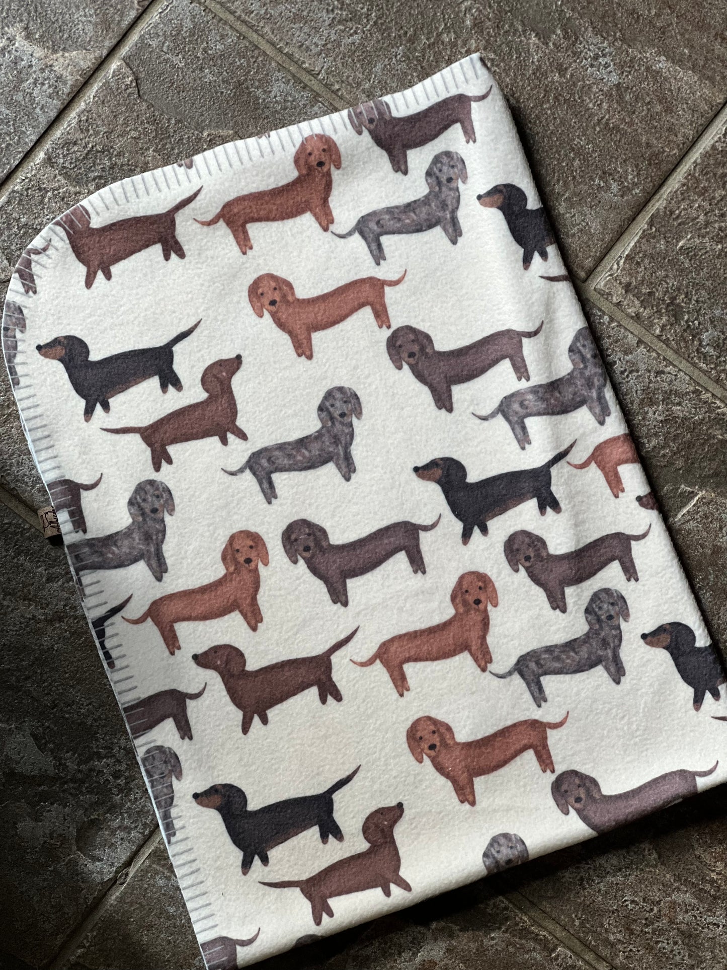 Dachshund life fleece blanket 4 colour options